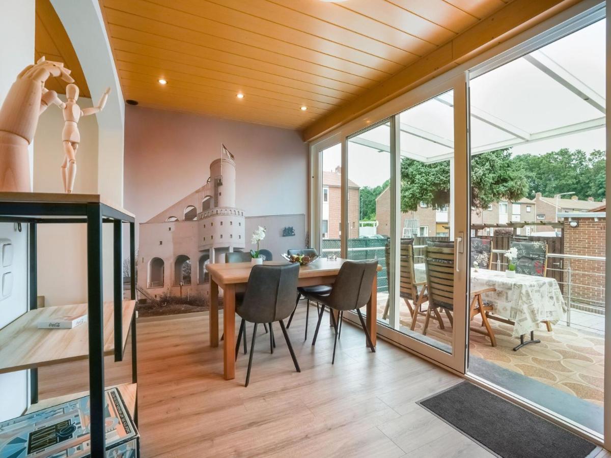 Terraced House In Kerkrade With A Garden 빌라 외부 사진
